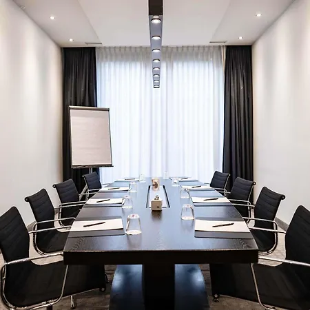 Novotel Karlsruhe City-3
