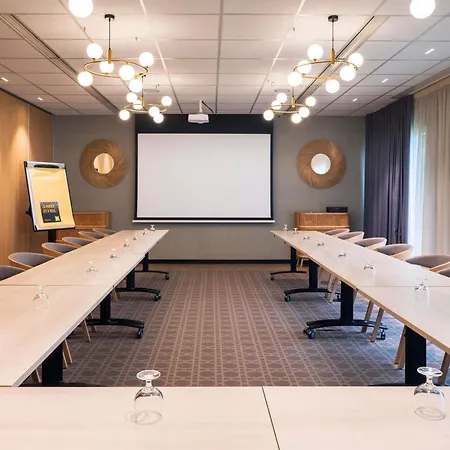 Hôtel ibis Pontivy-3