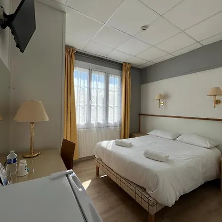 Hotel De La Mer-3