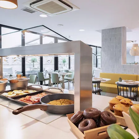 Hotel Malaga Alameda Centro, Affiliated By Melia-2