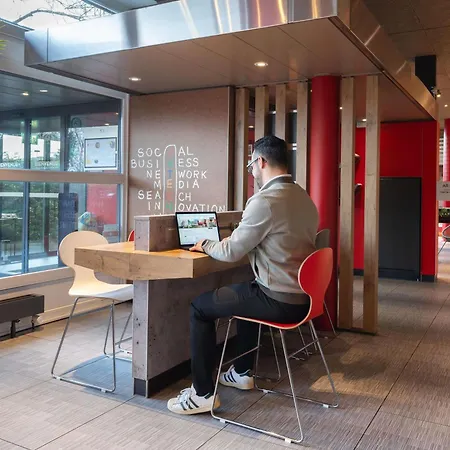 Ibis Geneve Aeroport-2