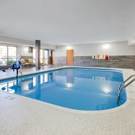 Fairfield By Marriott Inn & Suites Grand Rapids Airport-3