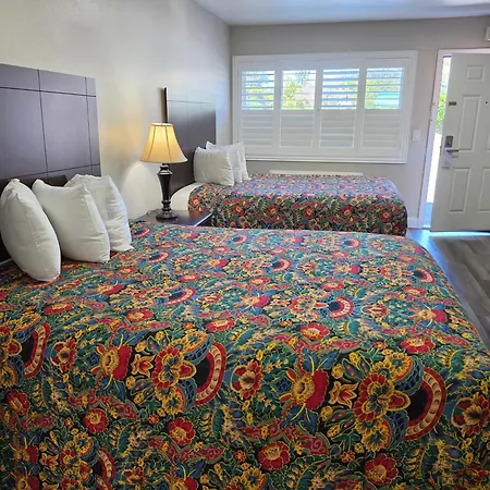San Luis Inn And Suites-2