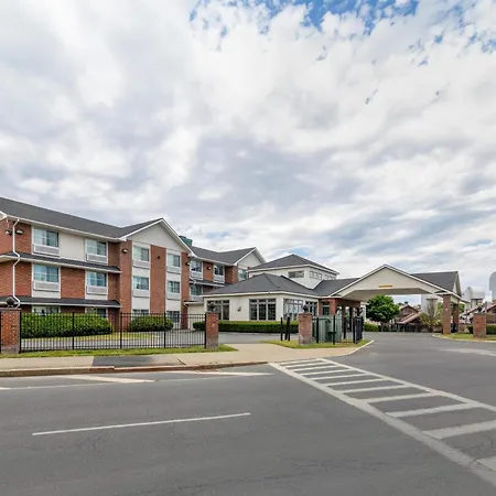 Best Western Plus Franklin Square Inn-2