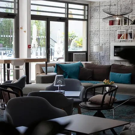 Novotel Avignon Centre-2