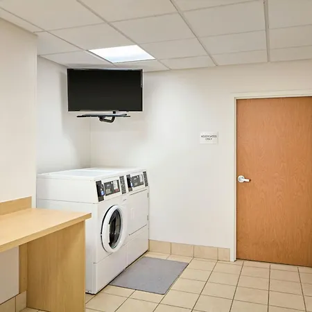 Fairfield Inn & Suites Cleveland Avon-2