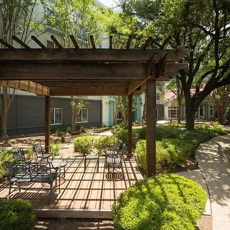 La Quinta By Wyndham Austin Southwest-2