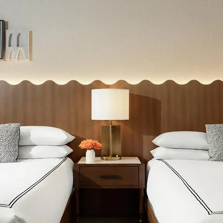 Kimpton Hotel Monaco Baltimore Inner Harbor By Ihg-3