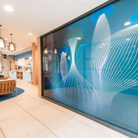 ibis Styles La Rochelle Centre-2