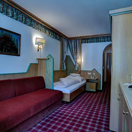 Hotel Jaegerhof-3