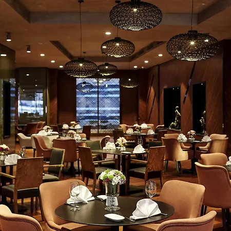 Pullman Istanbul Hotel & Convention Center-2