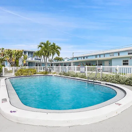 St. Pete Beach Suites-3