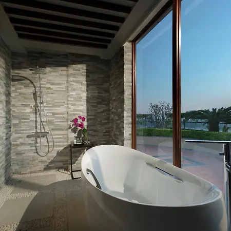 Meliá Yangon-2