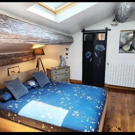 VILLA ARTEMIA Maison vigneronne - chambre d hôtes-B&B-piscine-climatisation-2