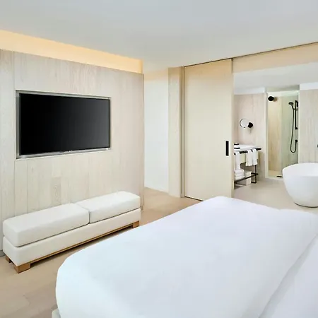 The Pearle Hotel & Spa, Autograph Collection-3