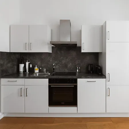 Limehome Baden-Baden Baederstrasse-3