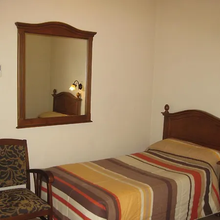 Hostal Granada-2