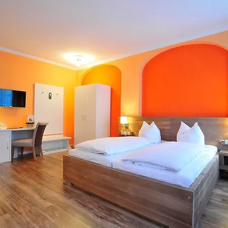 Hotel Am Obermarkt-3