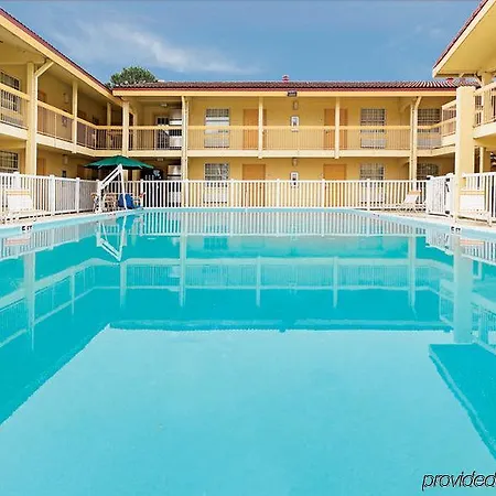 Days Inn By Wyndham Jacksonville Baymeadows-2
