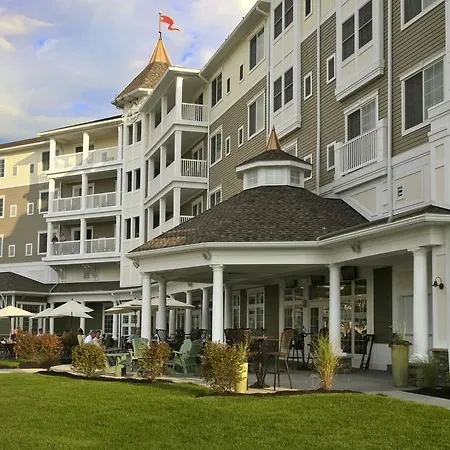 Watkins Glen Harbor Hotel-3