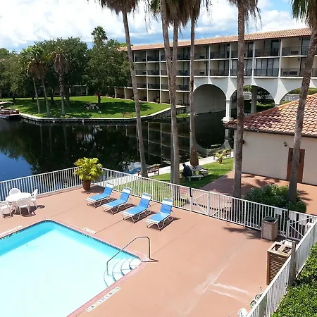 Vista Inn Lake Tarpon-2