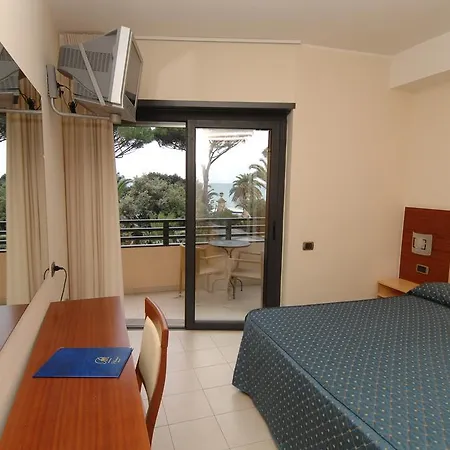 Hotel Albatros-2