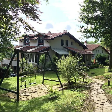 Guest house Maison Iratzean-3