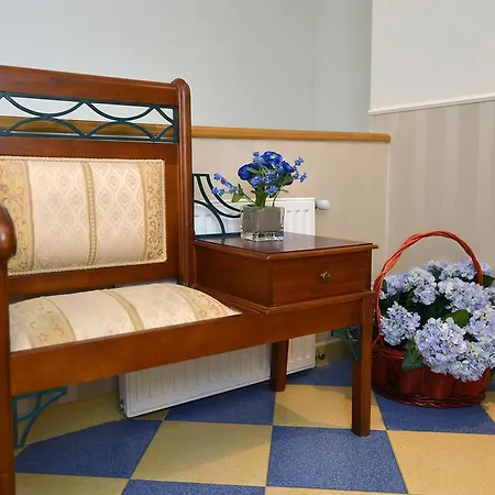 Hostal Linares-3
