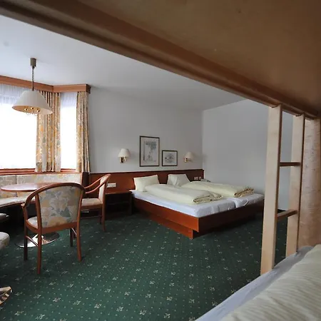 Salzburgerhof Jugend- Und Familienhotel-2