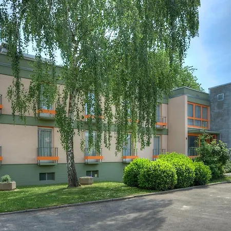 Hotel Ascona-3