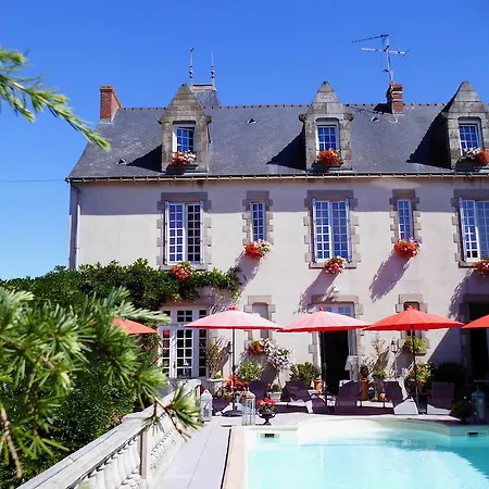 Le Petit Château-2