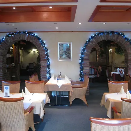 Hotel Restaurant Waldschänke-2