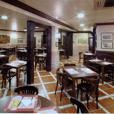Hostal El Jardín-2