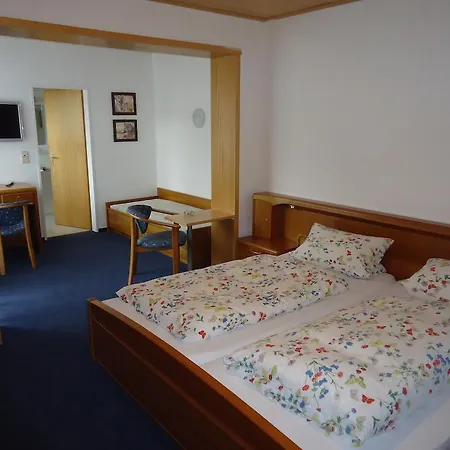 Hotel Leise Garni-2