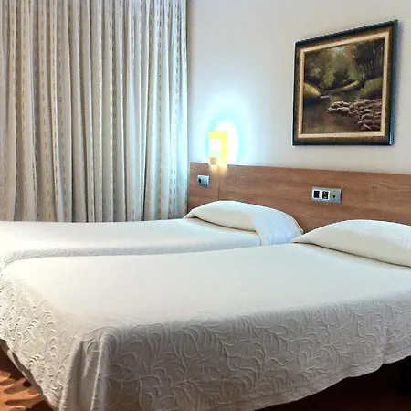 Hostal Del Carmen-2