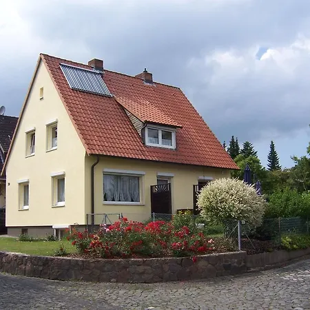 Am Roseneck-3