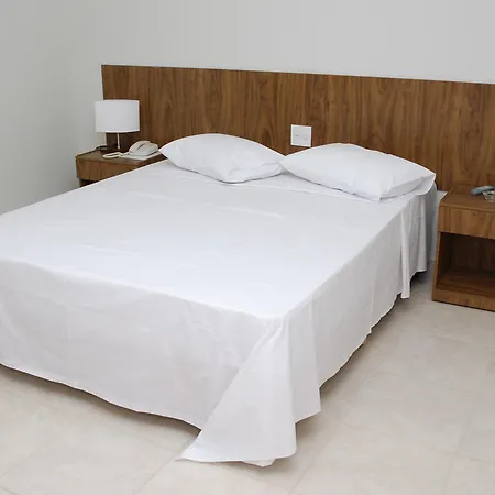 Monte Castro Executive Hotel-3
