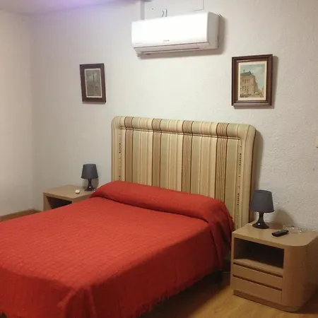 Hostal Pradillo-3