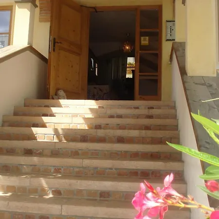 Piccolohotel Tempele Garni-3