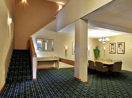 Ramada Inn Lafayette Conference Center-3