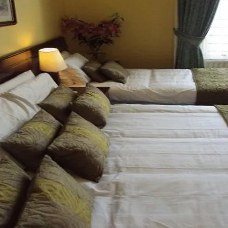 Anchor Guesthouse-2
