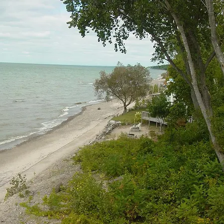 Brennan Beach Lakeview Park Model 1-3
