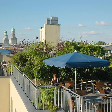 Upstalsboom Hotel Friedrichshain-2
