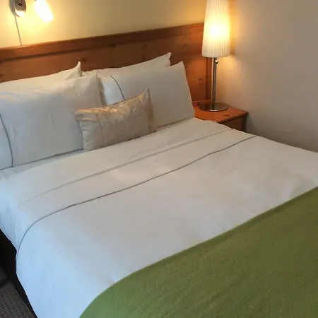 Kent House B&B-2