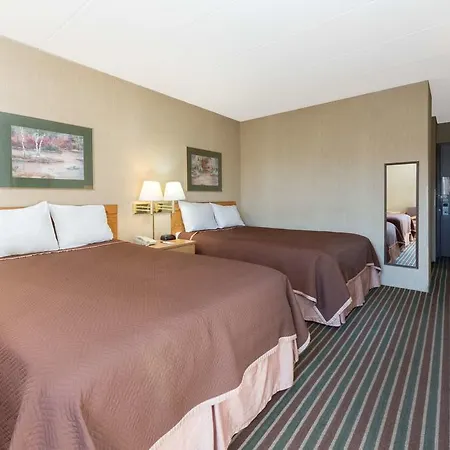 Travelodge Dayton Airport-2
