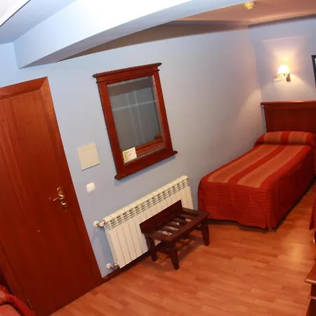 Hostal Torres-3