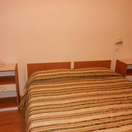 Hotel Cecco-2