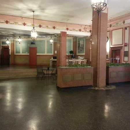 Hotel Riviera-3