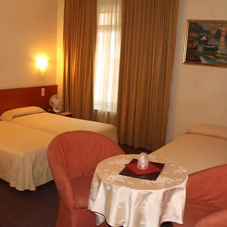 Auberge Gaglioti-3