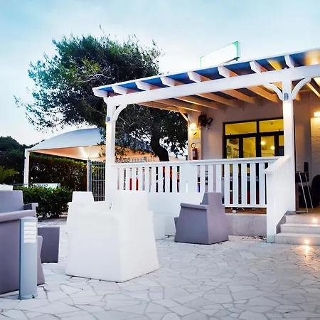 Camping Villaggio Pineta Al Mare-2